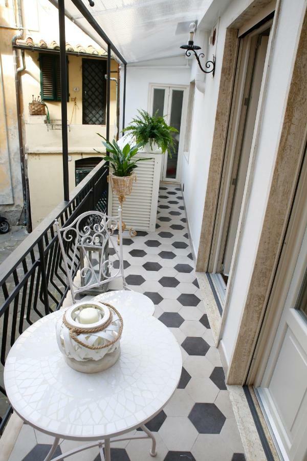 Luxury Apartment Residence La Fontana Lucca Exterior foto